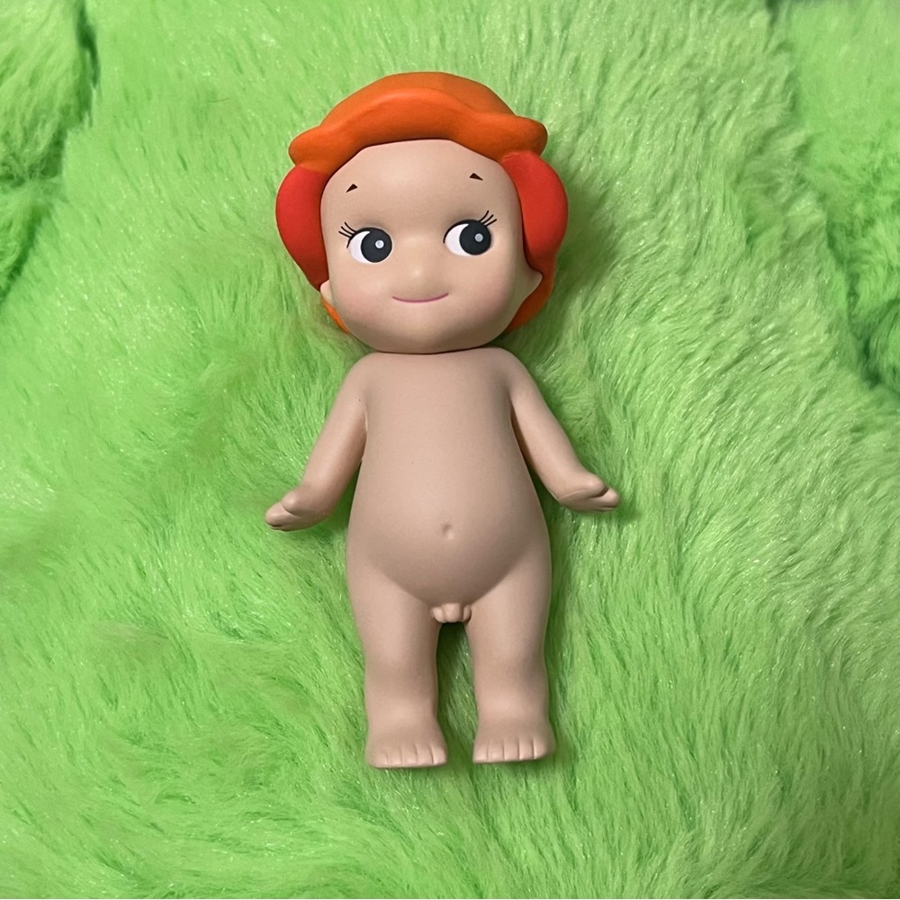 Poppy sonny angel